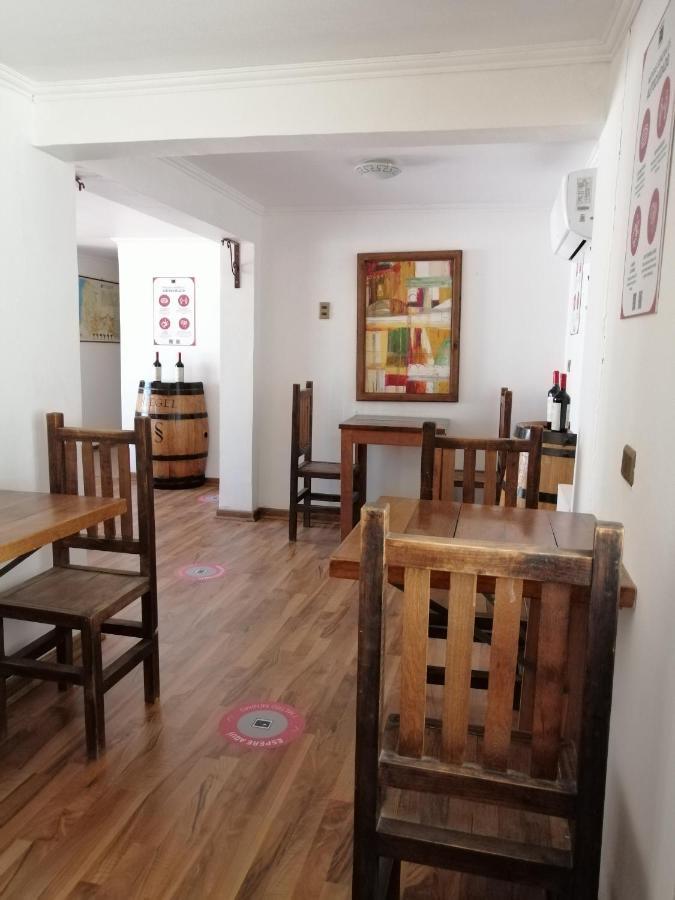 Отель Tierra Y Vino Al Lado Del Casino Y Museo Tu Mejor Opcion Санта-Крус Экстерьер фото